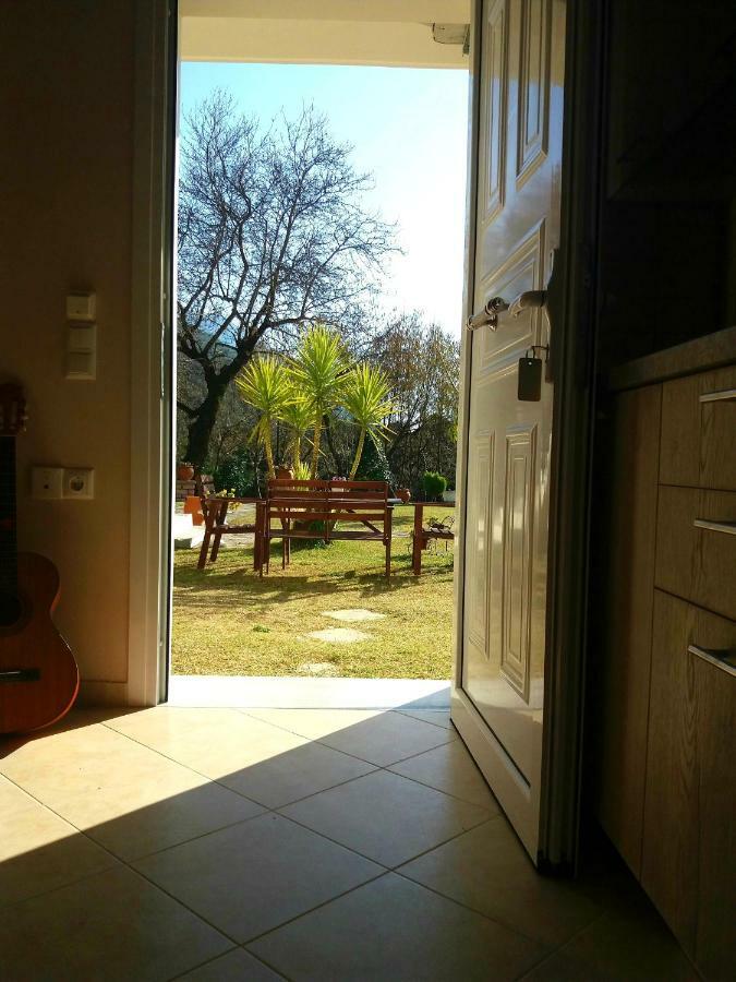 Dimitriou Rooms ギリキ エクステリア 写真