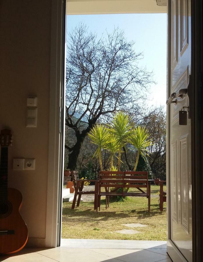 Dimitriou Rooms ギリキ エクステリア 写真